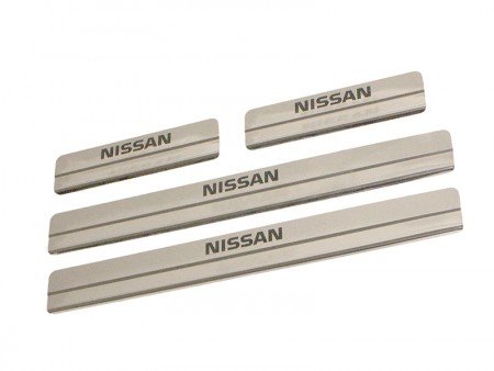 Накладки на пороги Ниссан Сентра (Nissan Sentra (2014-)