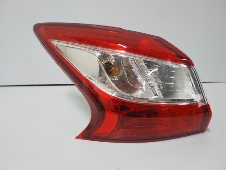 Фонарь задний левый внешний в крыло на Nissan Tiida C13 (2014-) / Pulsar 265553ZL0A Фонарь задний левый внешний в крыло на Nissan Tiida C13 (2014-) / Pulsar 265553ZL0A