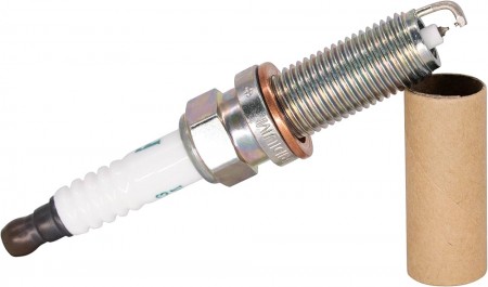 Свеча зажигания на Nissan X-Trail T33 E-Power/ Rogue T33 224016RC1E Nissan